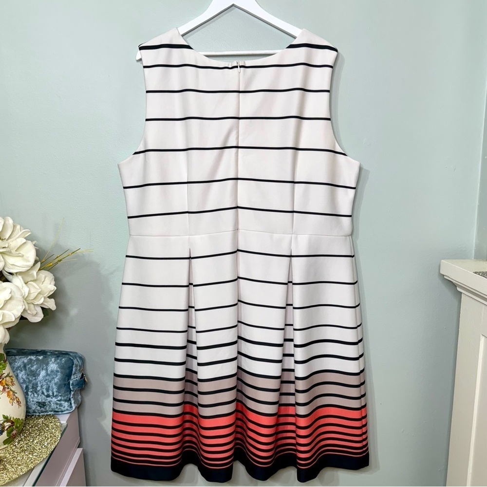 Lane Bryant White Scuba Striped Fit & Flare Dress Party Career Office Casual 26 - Picture 3 of 11